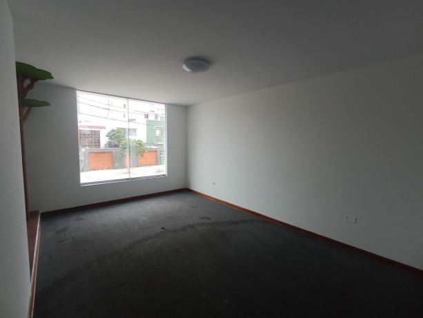 Cuadra 3 Tejada, Barranco, Lima 15049, 7 Habitaciones Habitaciones, ,Casa,En Arriendo,Tejada,1031 Cuadra 3 Tejada, Barranco, Lima 15049, 7 Habitaciones Habitaciones, ,Casa,En Arriendo,Tejada,1031