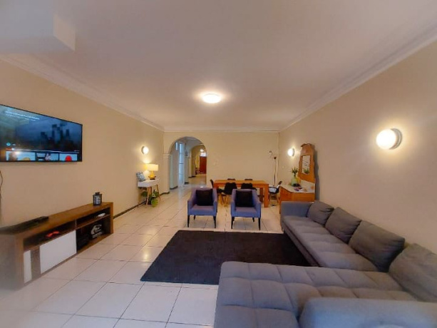 331 Juan Fanning, Miraflores, Lima 15074, 8 Habitaciones Habitaciones, ,Casa,En Venta,Juan Fanning,2,1034