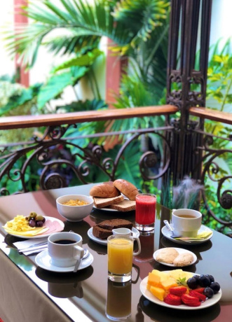 337 - 339 Juan Fanning, Miraflores, Lima 15074, ,Local,En Venta,El Ducado,Juan Fanning,5,1035