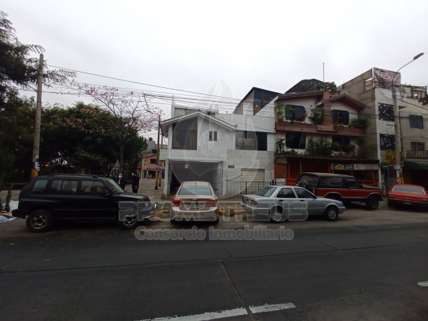 Cuadra 1 Av. Paracas, Ate, Lima 15022, 3 Habitaciones Habitaciones, 0 ,0,Casa,En Venta,Av. Paracas,3,1069 Cuadra 1 Av. Paracas, Ate, Lima 15022, 3 Habitaciones Habitaciones, 0 ,0,Casa,En Venta,Av. Paracas,3,1069